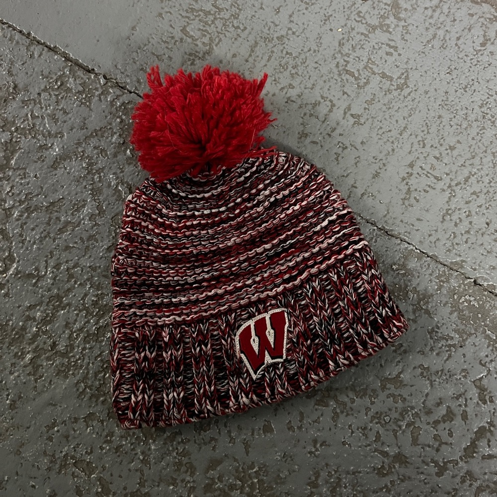 uw madison winter hat